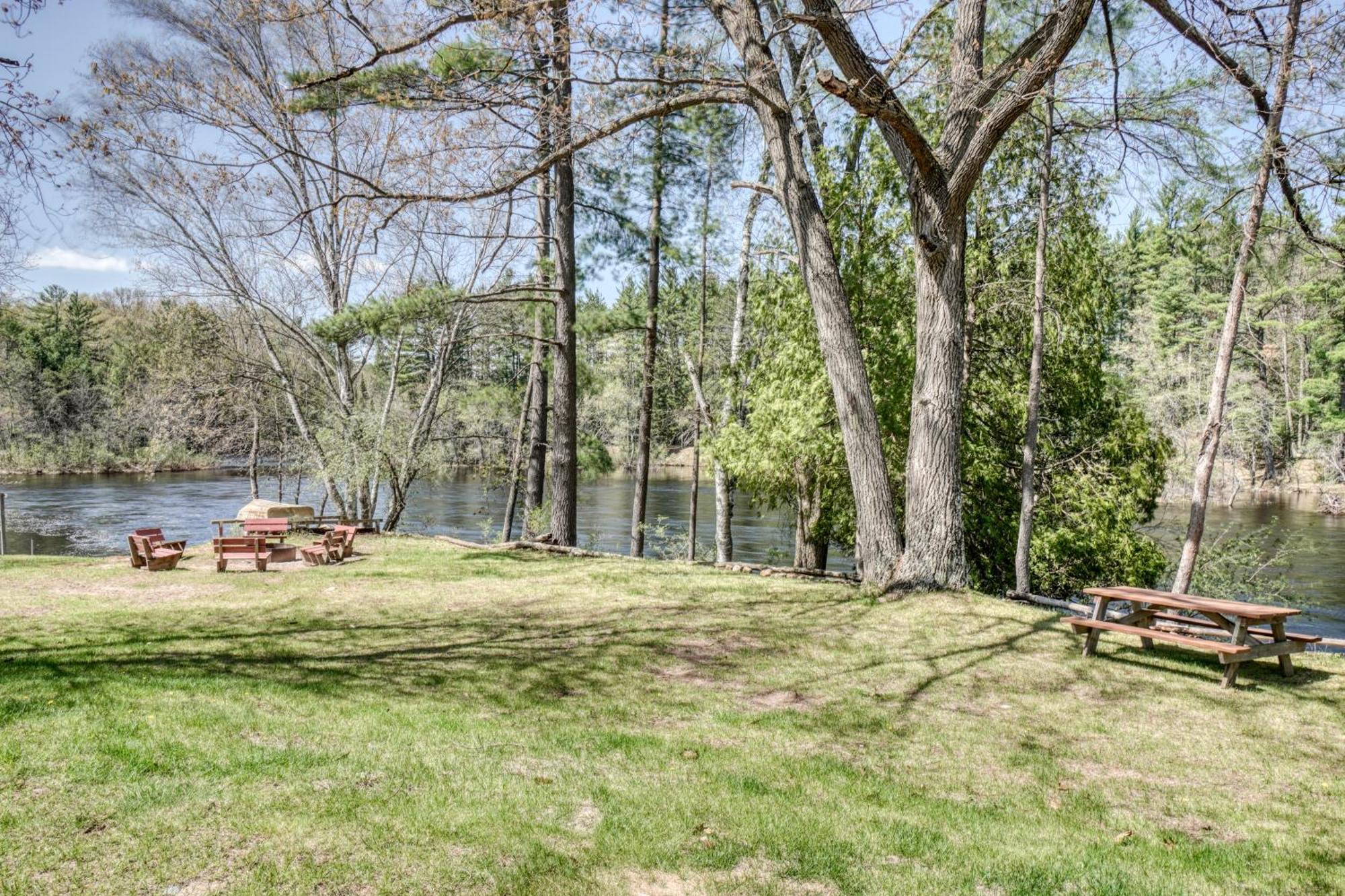 Edgewater Resort Iron Mountain Exterior foto