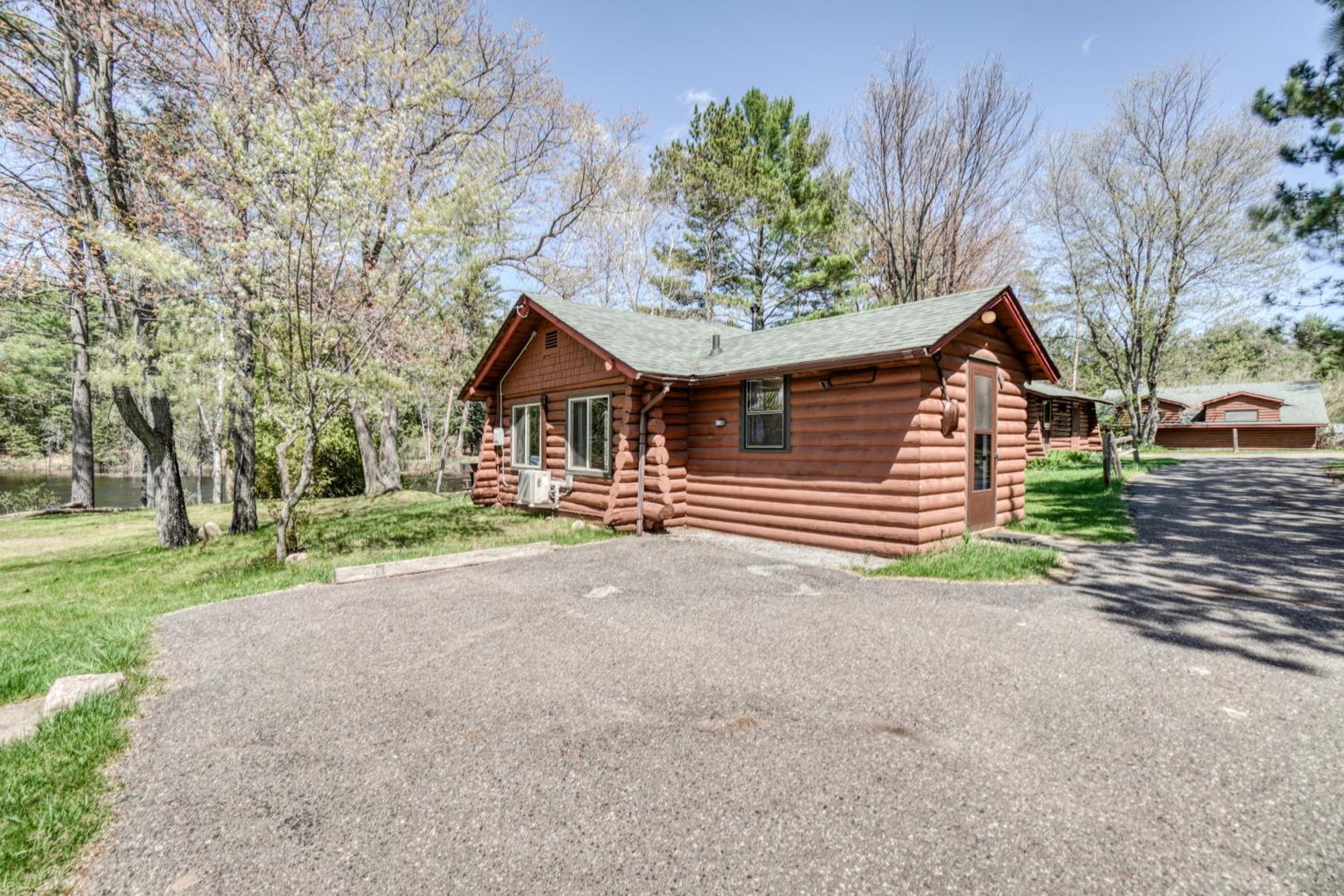 Edgewater Resort Iron Mountain Exterior foto